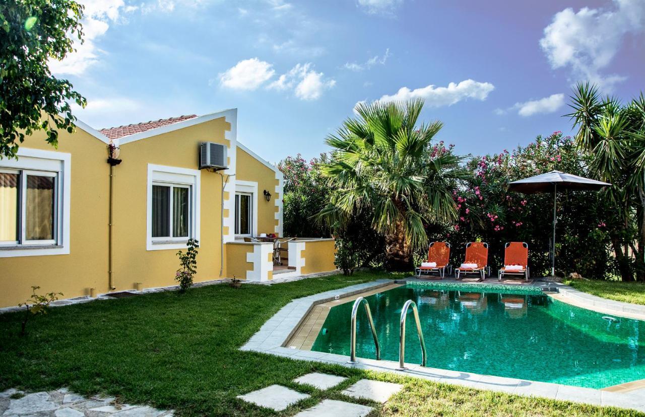 Plakalona Apartments Exopoli Bagian luar foto