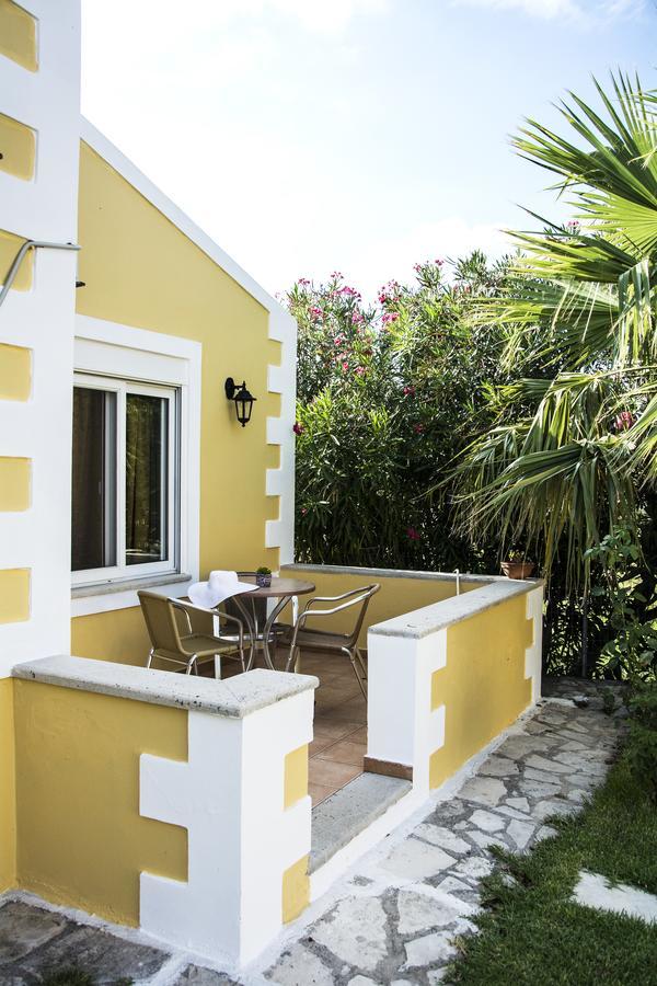 Plakalona Apartments Exopoli Bagian luar foto